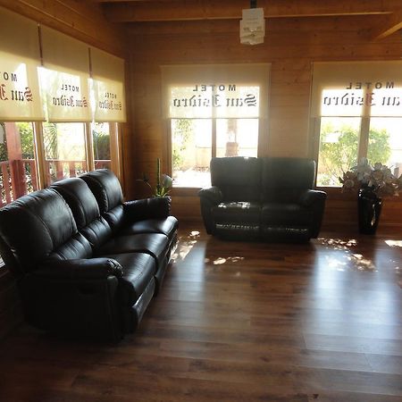 Motel San Isidro Villarrubio Dış mekan fotoğraf